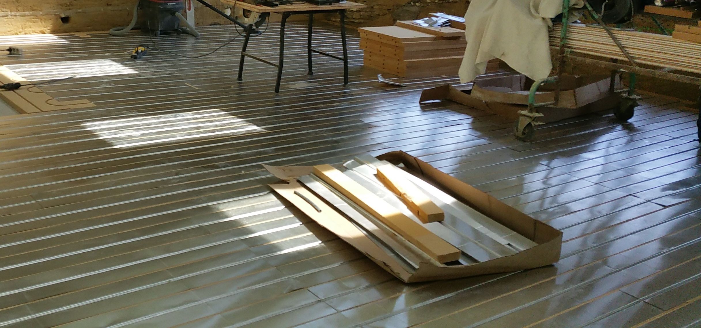 Plancher chauffant rafraîchissant Caleosol ECO+ pour puits climatique