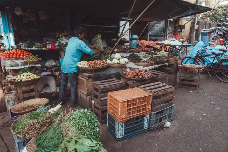 markets in mumbai
