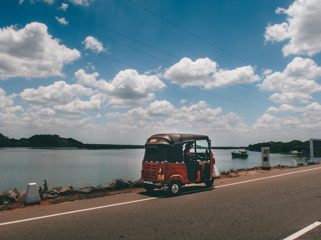 driving a tuk tuk in sri lanka