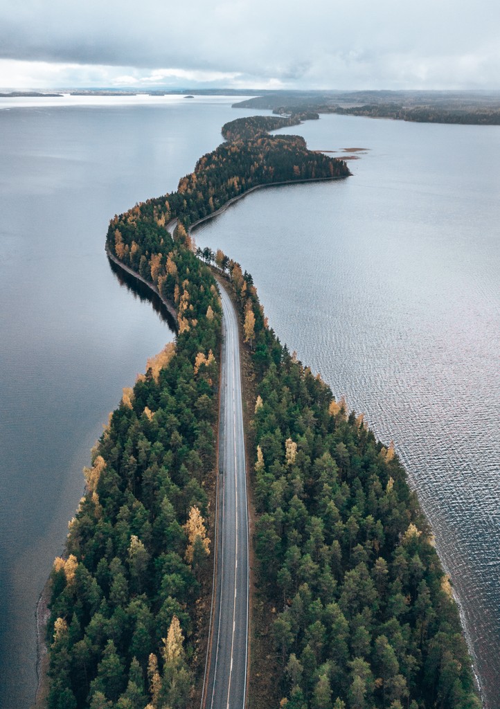 driving finnish lakeland
