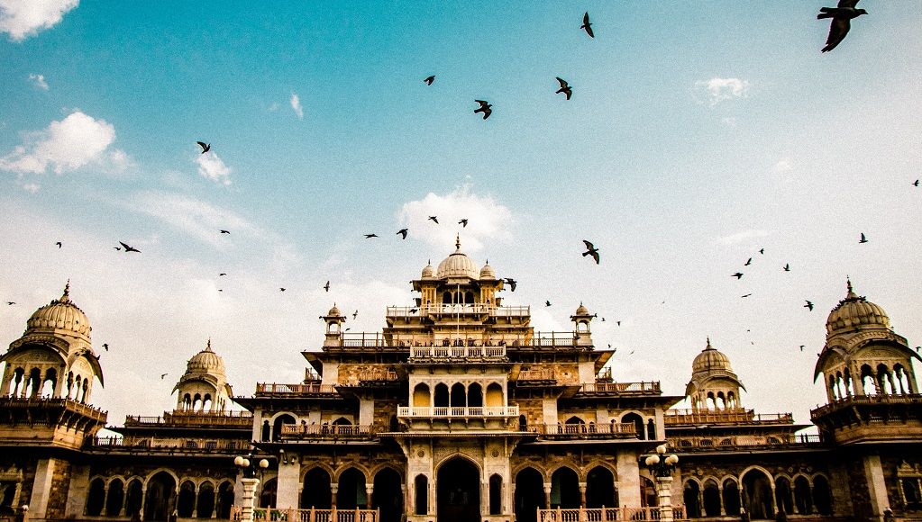 visit Albert Hall Museum in Jaipur