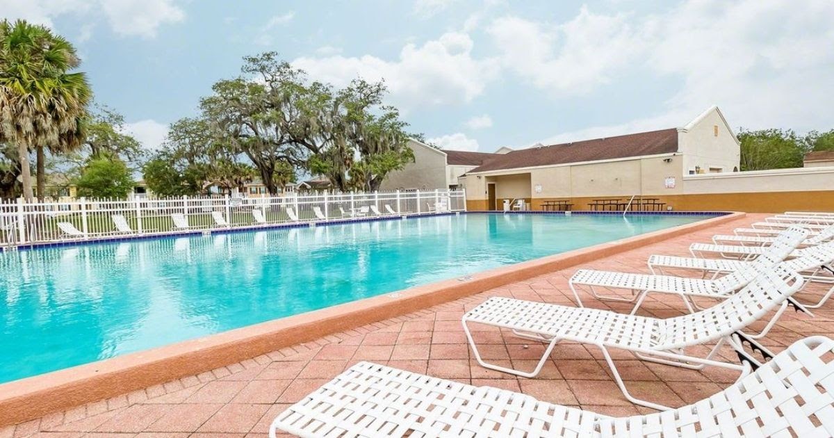 The Michaels Organization needed a pool reservation software to improve their facility management