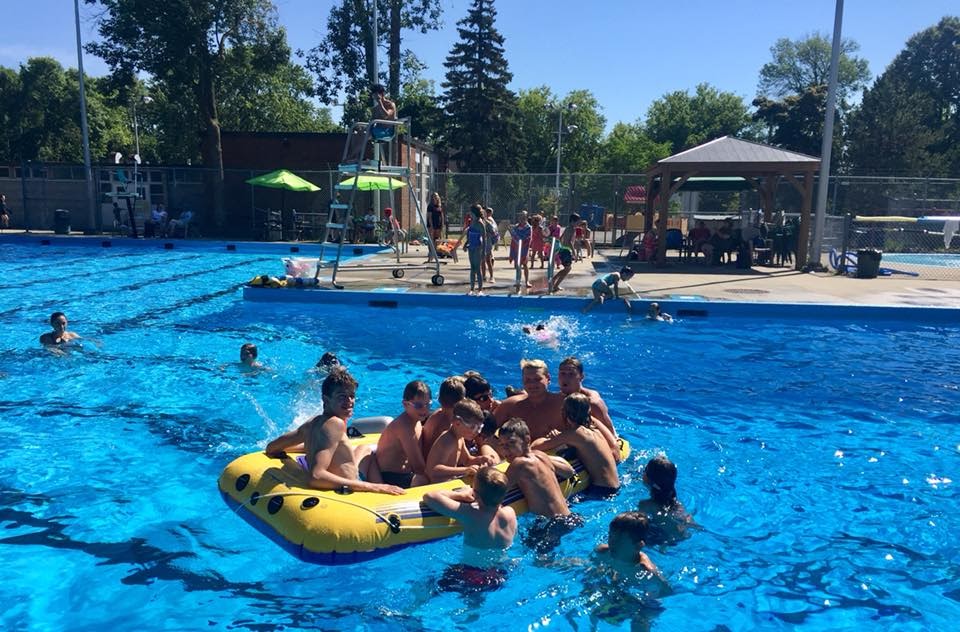 Piscine Lakeide pool loved Omnify's excellent customer support