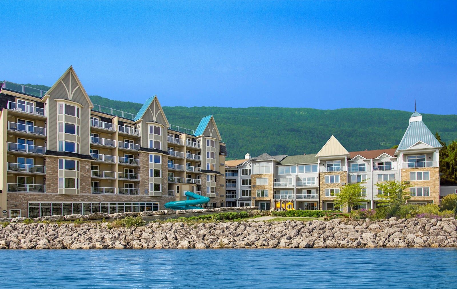 Living Water Resorts is located by the Georgian Bay
