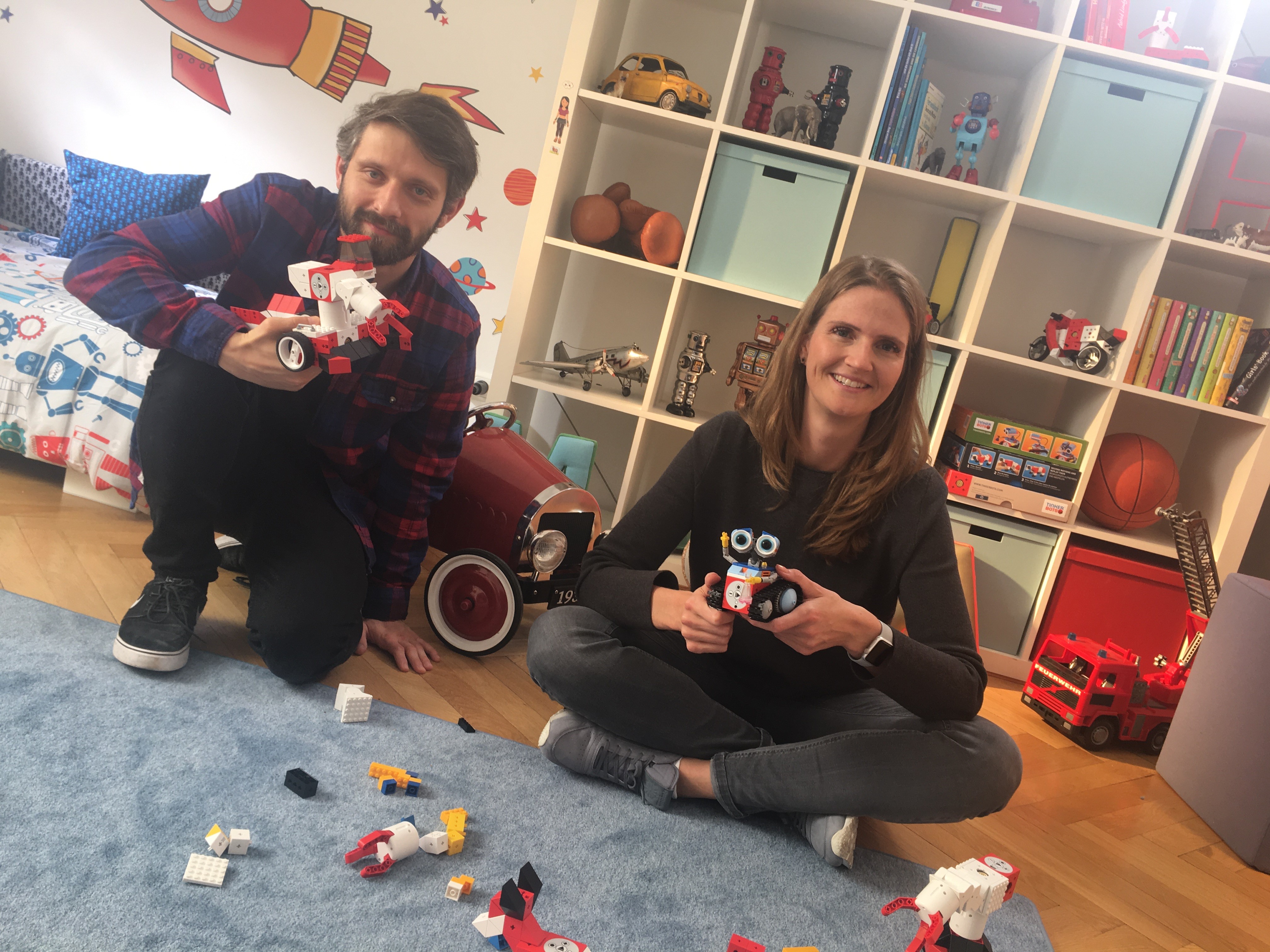 „Über Social Media erreichst du letztlich nicht annähernd so viele Menschen wie über TV-Werbung!“ Ein Interview mit SevenVentures Pitch Day 2016-Gewinner Tinkerbots und der Kreativagentur 7Stories