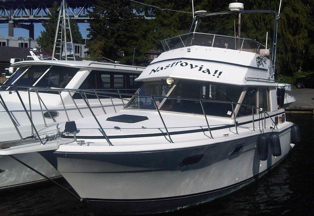 30 Ft Carver Cabin Cruiser Cabin Photos Collections