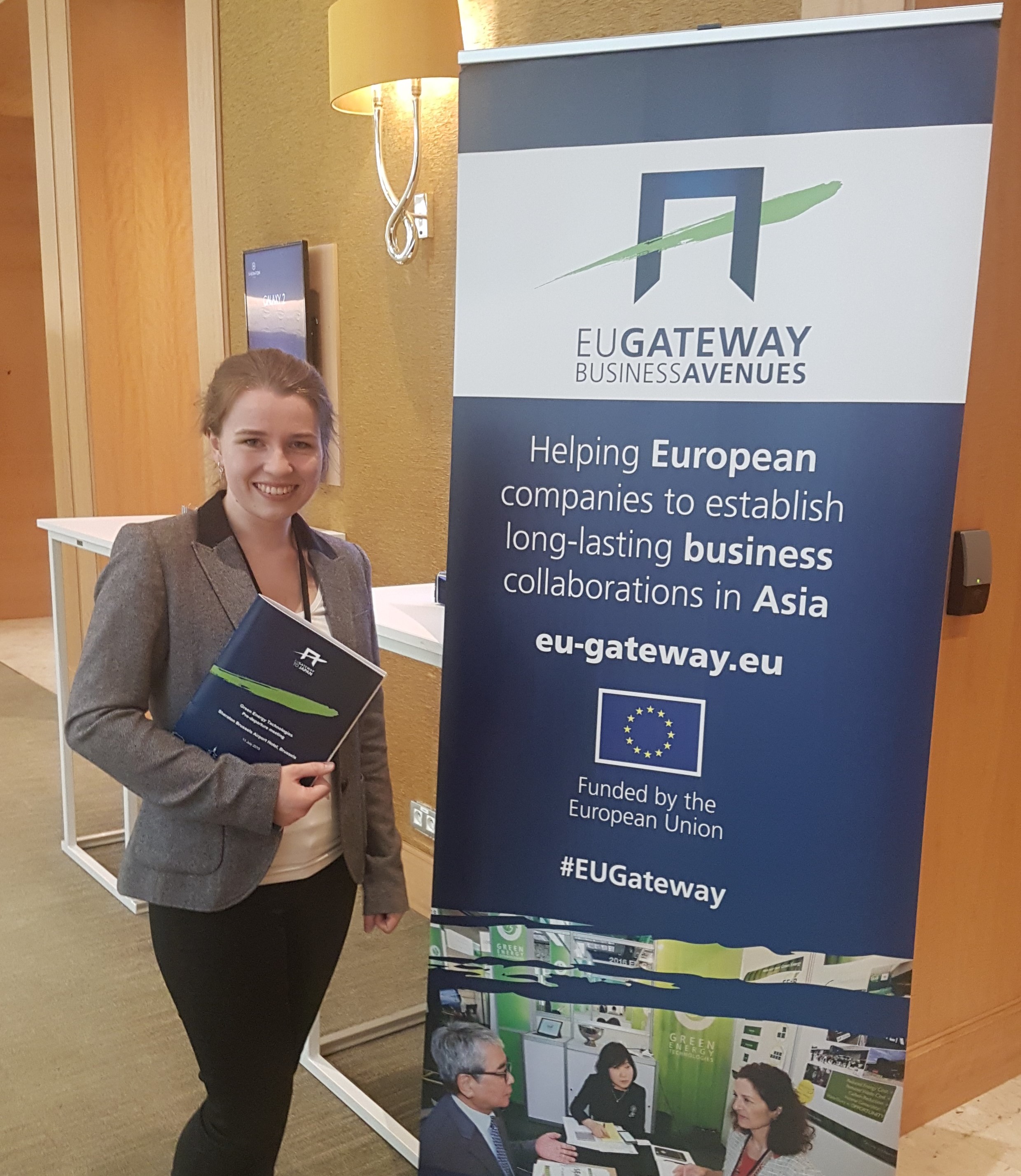 Business-Development Managerin