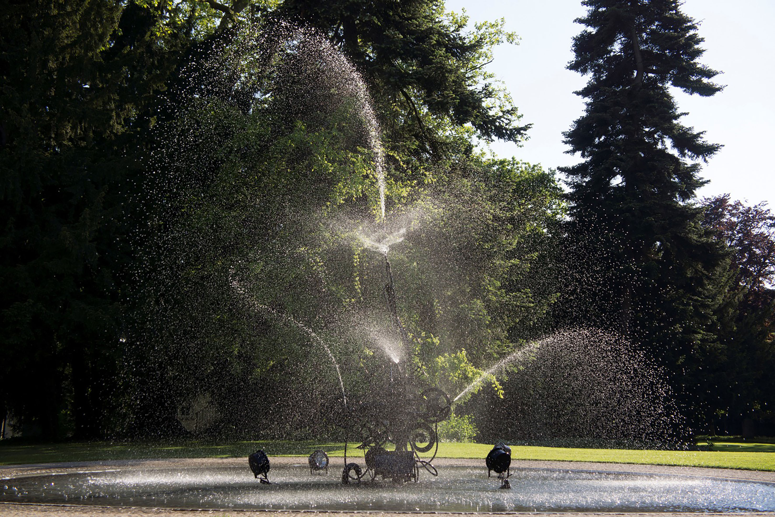 Jean Tinguely Schwimmwasserplastik, 1980 Im Solitude Park © 2021 Museum Tinguely Basel; Foto: Daniel Spehr