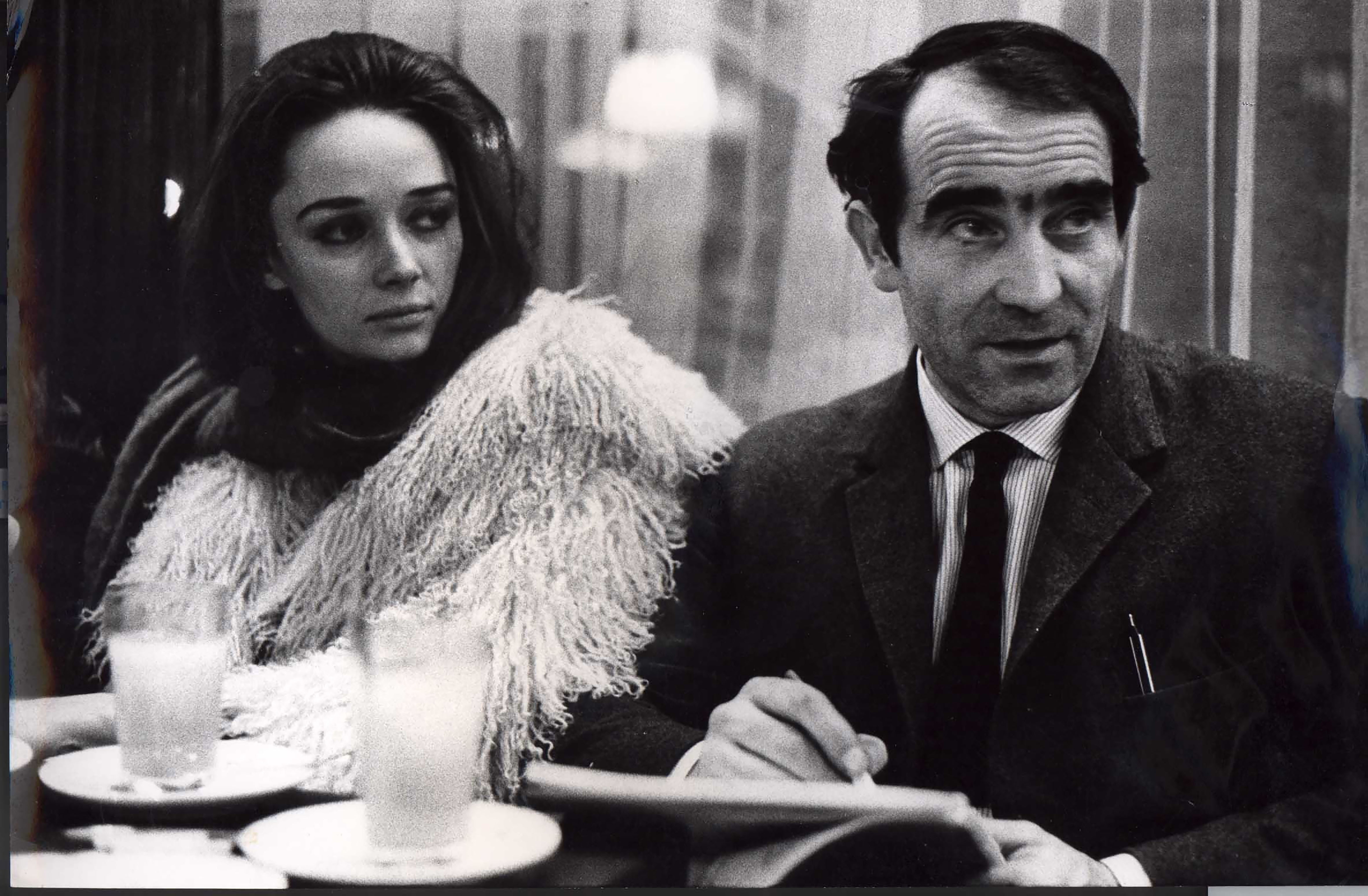 Portrait von Jean Tinguely und Niki de Saint-Phalle anlässlich von L'Eloge de la folie, Théatre des Champs-Elysées, Paris, 1966 © 2021 Museum Tinguely, Basel Foto: Monique Jacot