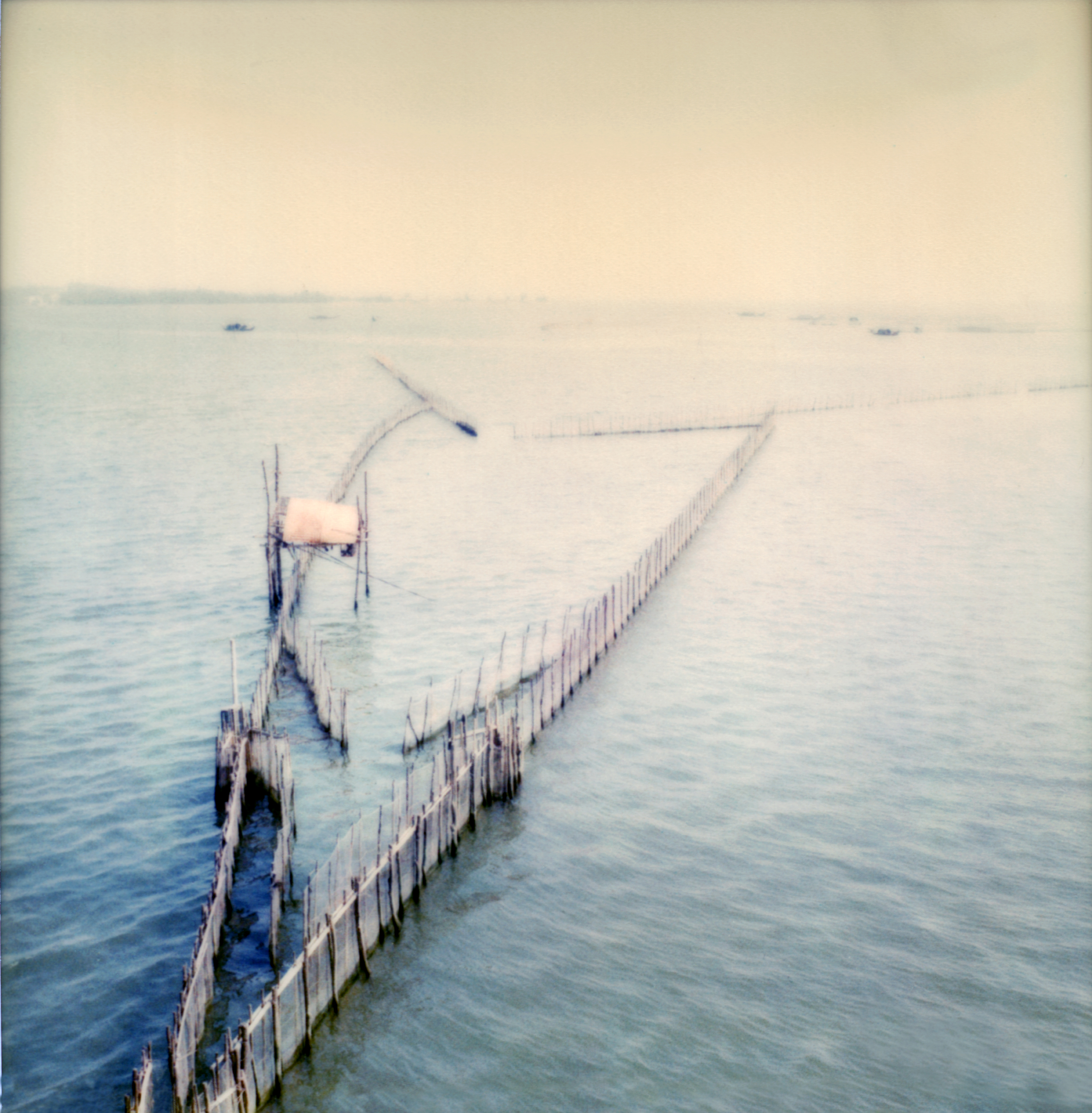 Knut Wolfgang Maron Reuse Vietnam, 1994 Polaroid SX-70 © Knut Wolfgang Maron