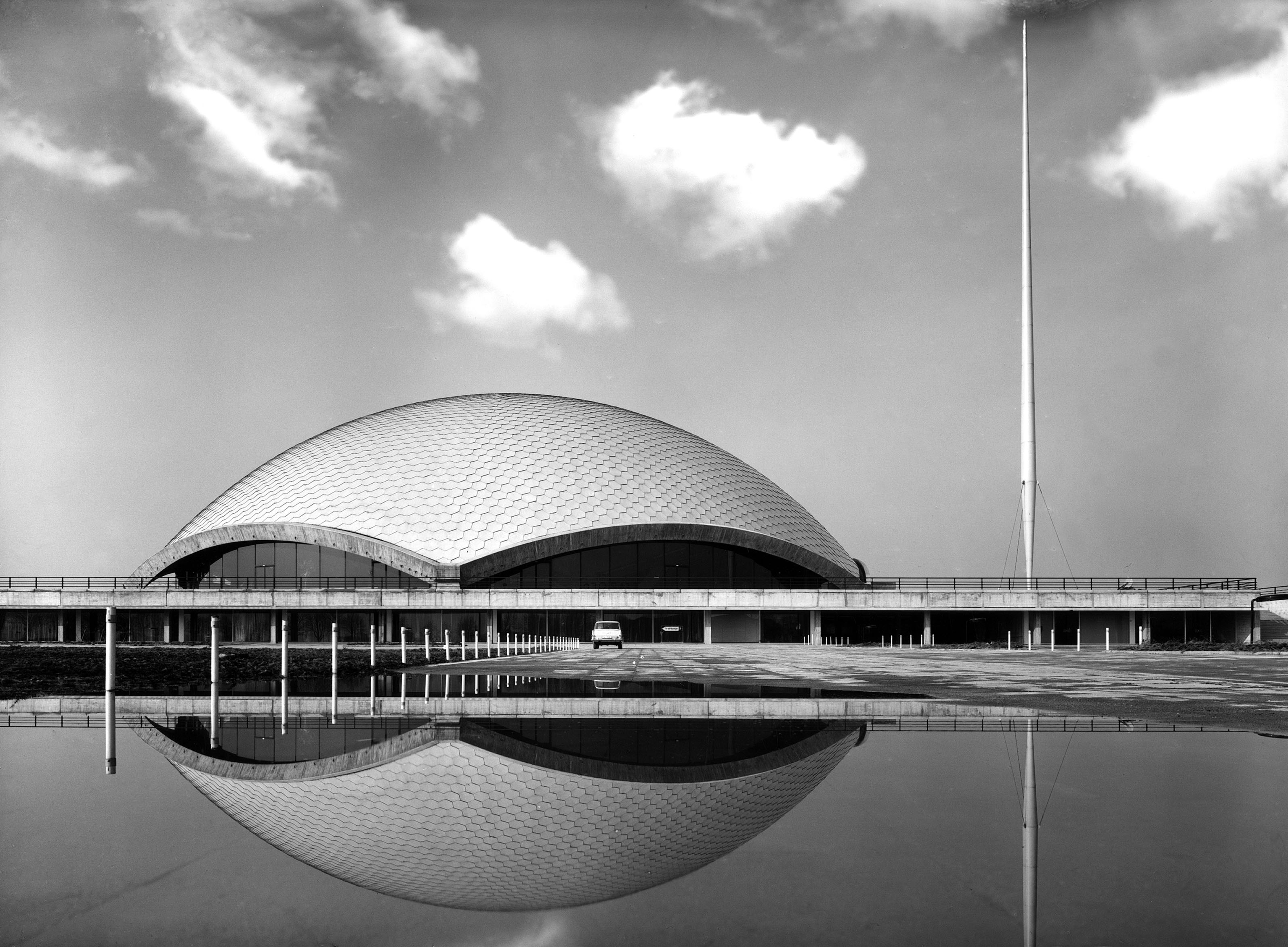 Heinrich Heidersberger, #940_8 Jahrhunderthalle, Hoechst 1963 © Heinrich Heidersberger