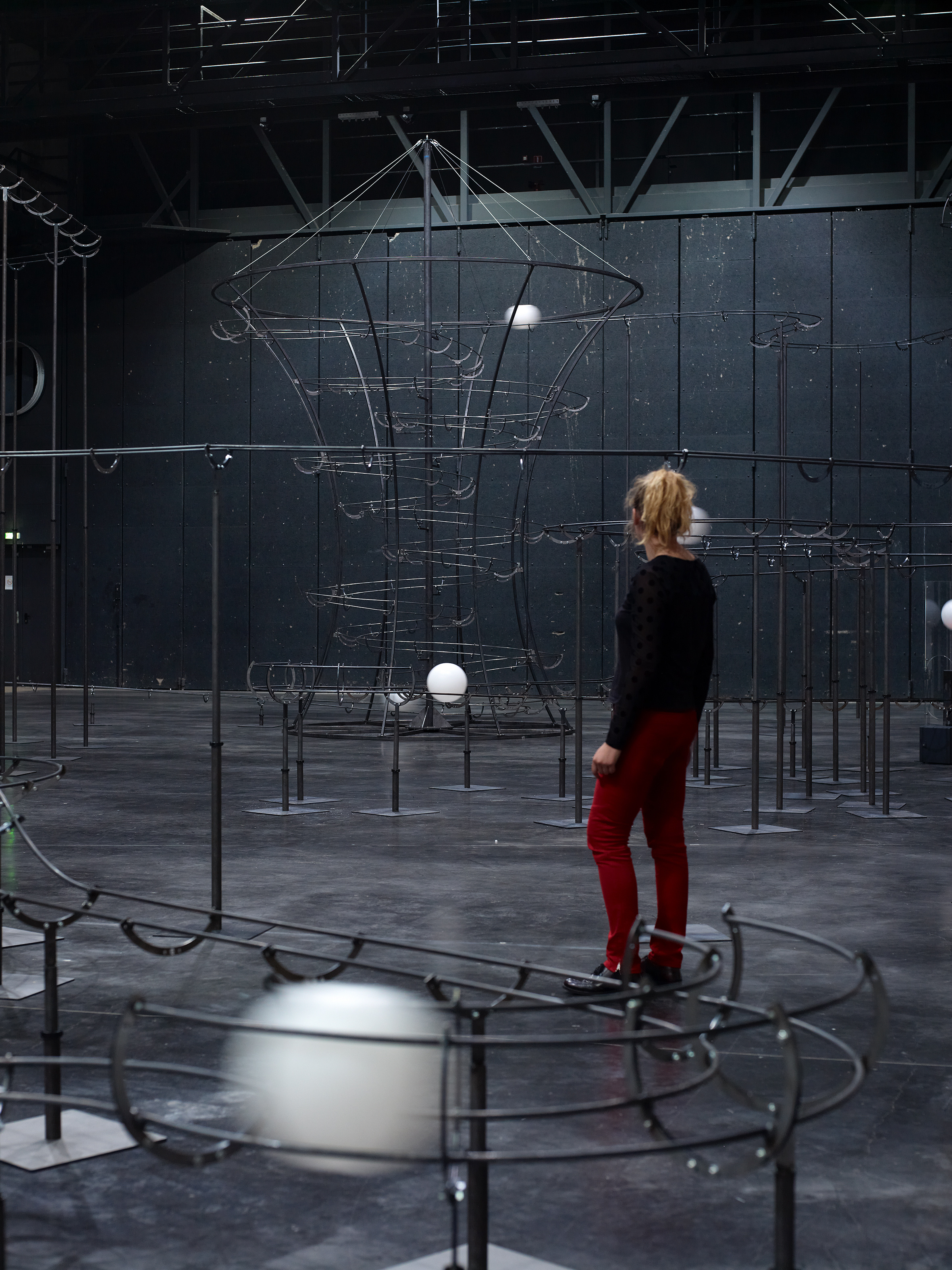 Jeppe Hein Distance, 2004 Installationsansicht, LIFE, Saint-Nazaire, France, 2014 © Marc Domage