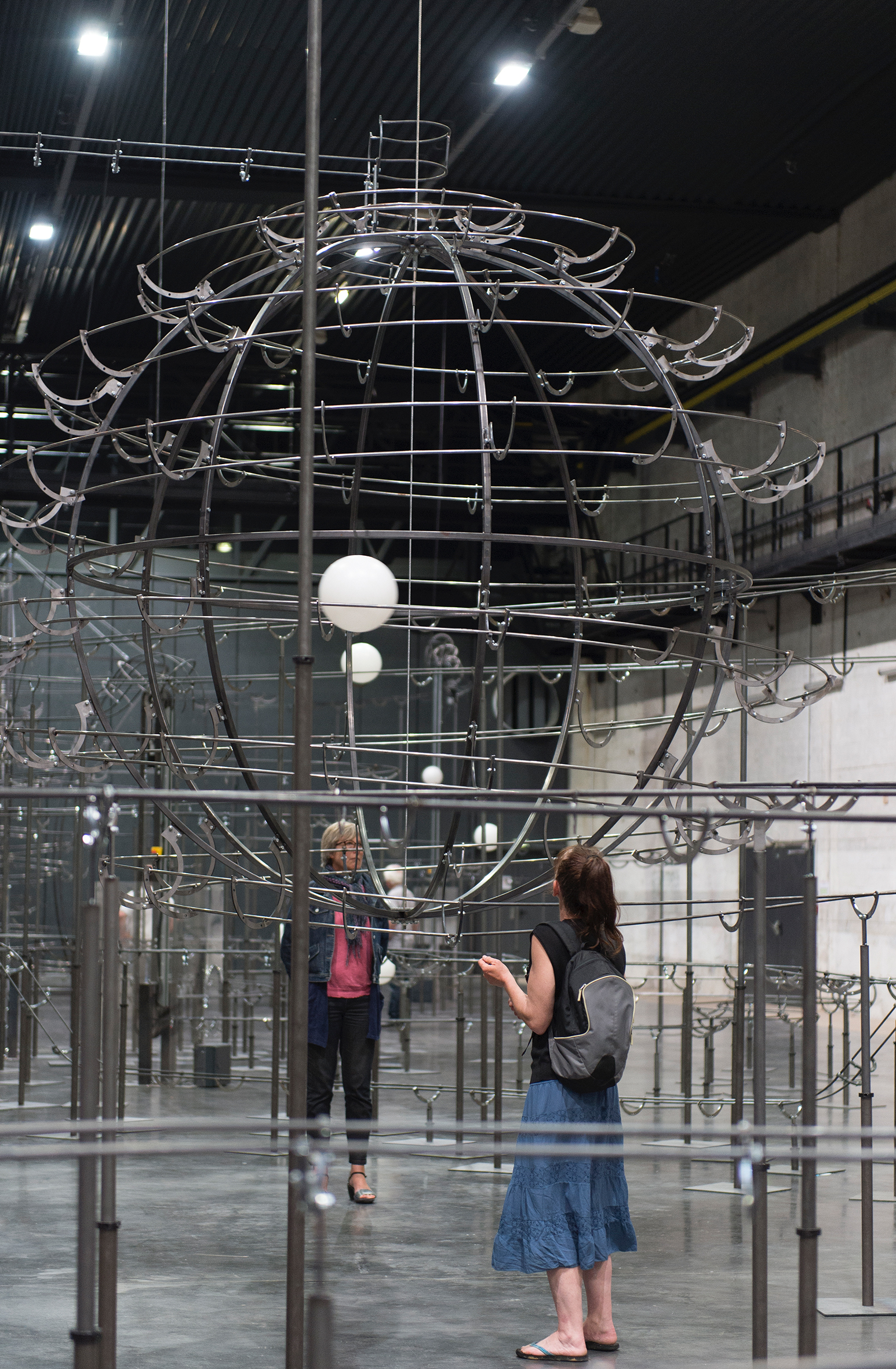 Jeppe Hein Distance, 2004 Installationsansicht, LIFE, Saint-Nazaire, France, 2014 © Marc Domage