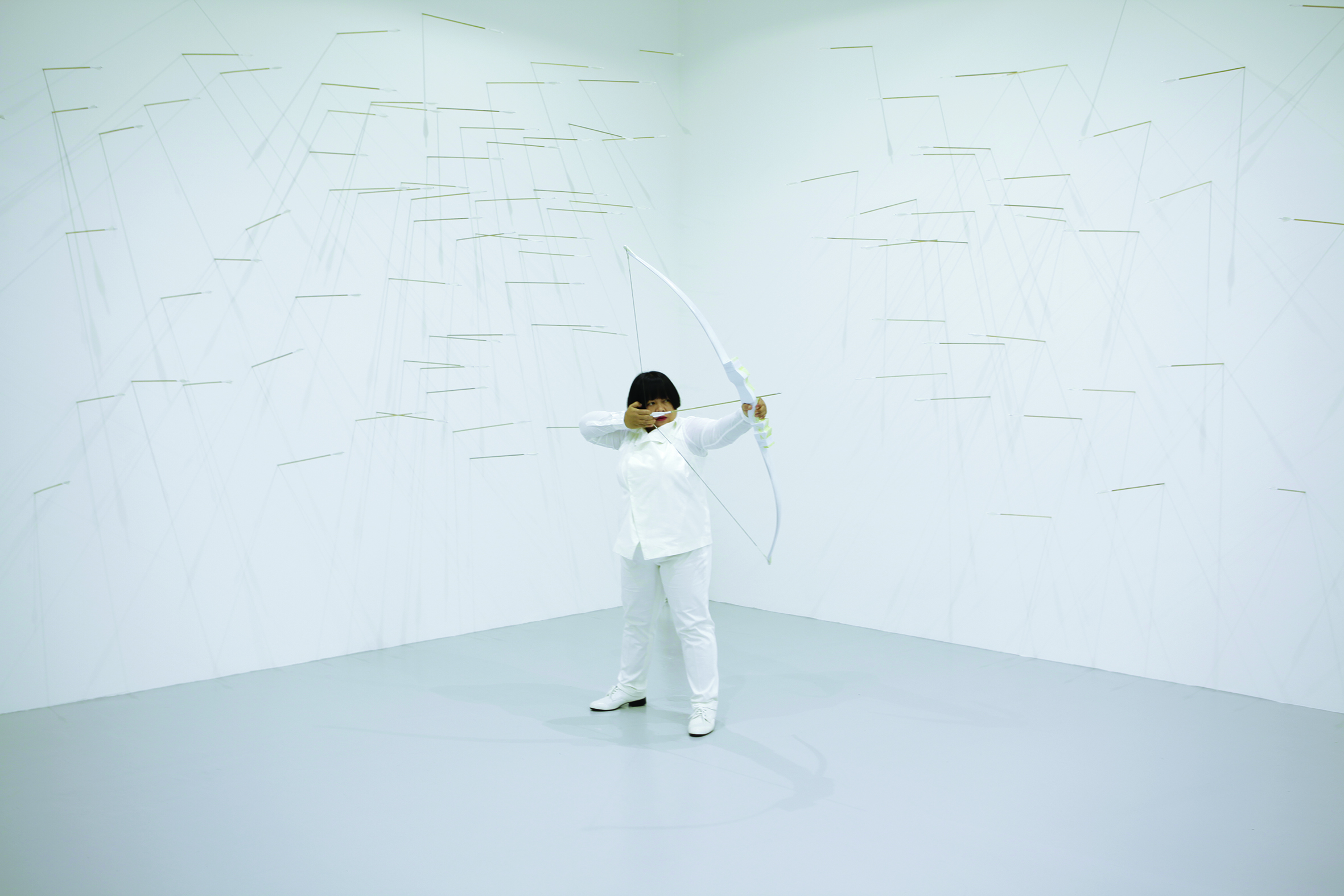 Melati Suryodarmo, Transaction of Hollows, 2012, aufgeführt im Lilith Performance Studio, Malmö, 2012, Photo Courtesy of the Artist, Foto: Petter Petterson