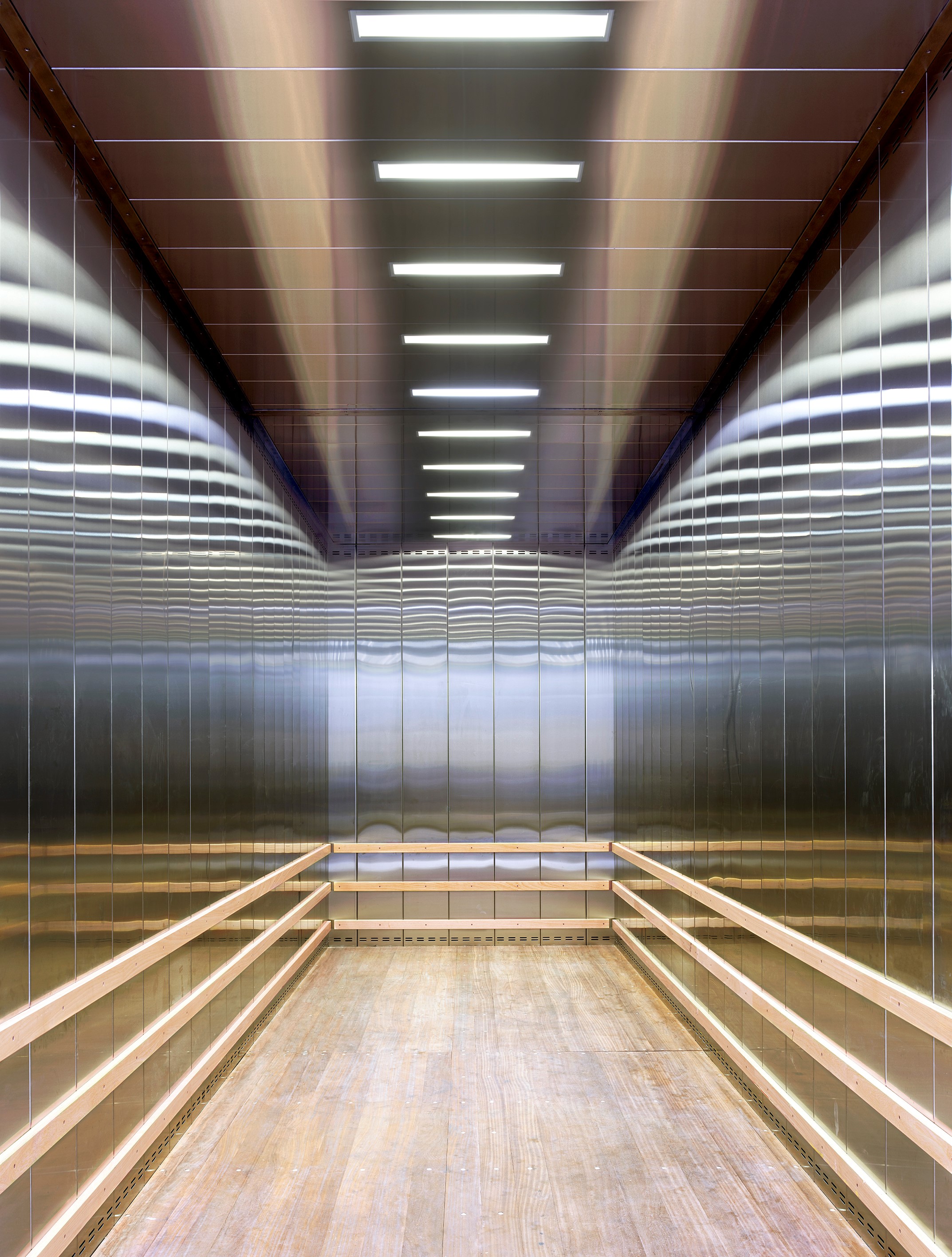 Candida Höfer, Kunstdepot Schaanwald I 2021, C-Print, 184 × 150 cm © Candida Höfer, Cologne / 2022, Pro Litteris, Zürich