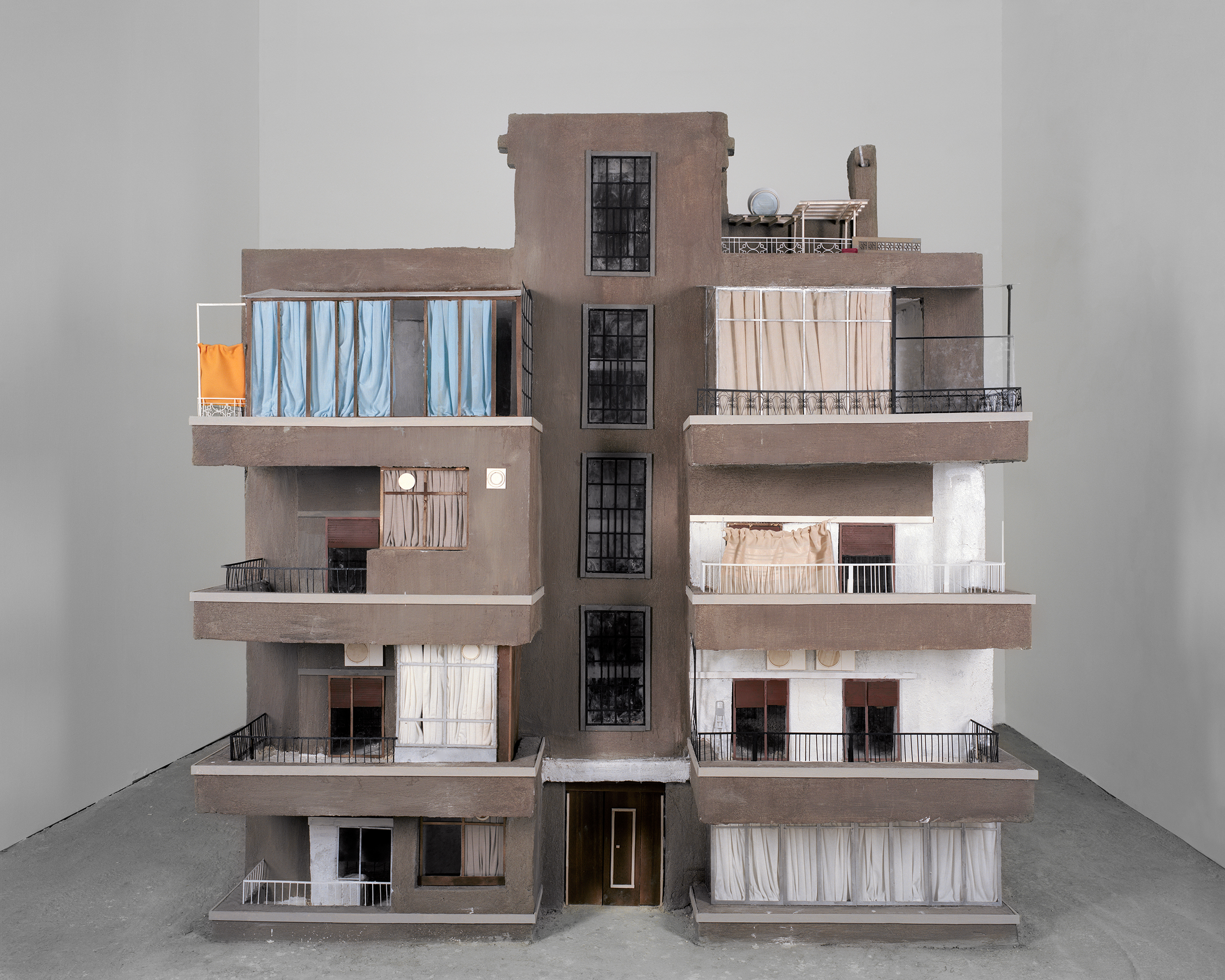 Hrair Sarkissian, Homesick, 2014, Courtesy of the artist
