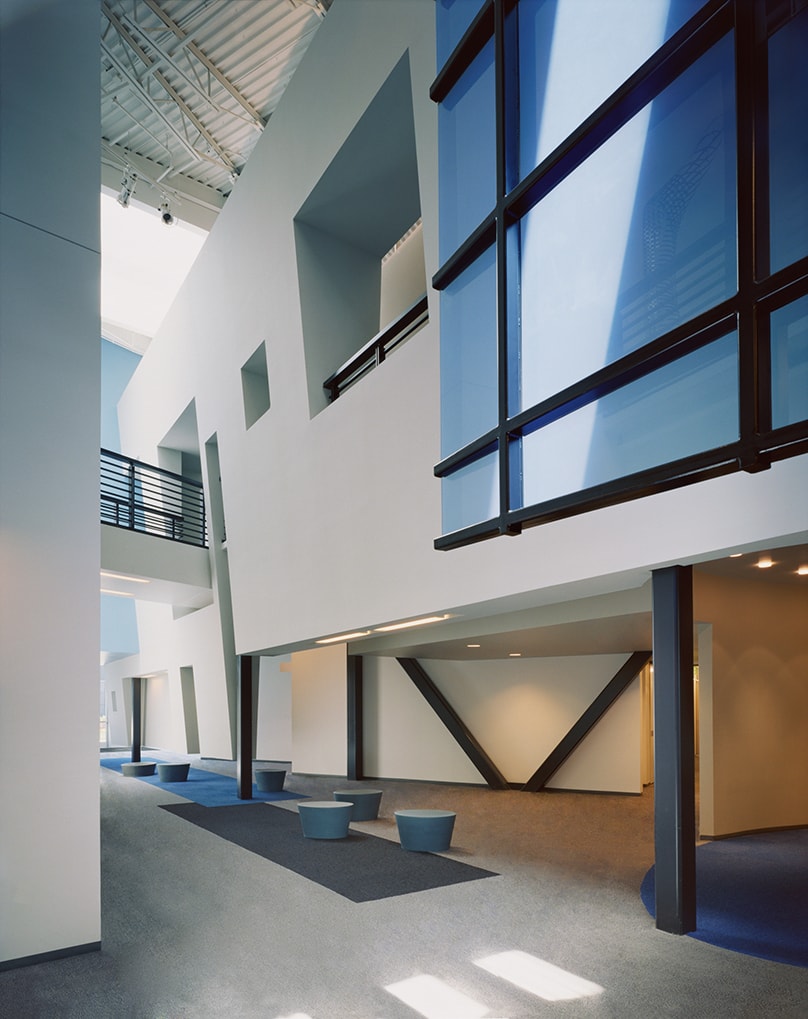 Microsoft Silicon Valley Campus by Quezada Architecture (Fred Quezada, Cecilia Quezada, Ed Tingley)