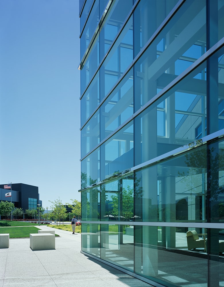 Microsoft Silicon Valley Campus by Quezada Architecture (Fred Quezada, Cecilia Quezada, Ed Tingley)