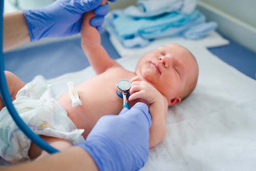 La densité mammaire est en lien avec le poids de naissance