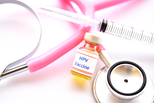 Confirmation de l’efficacité de la vaccination contre les infections à papillomavirus humain