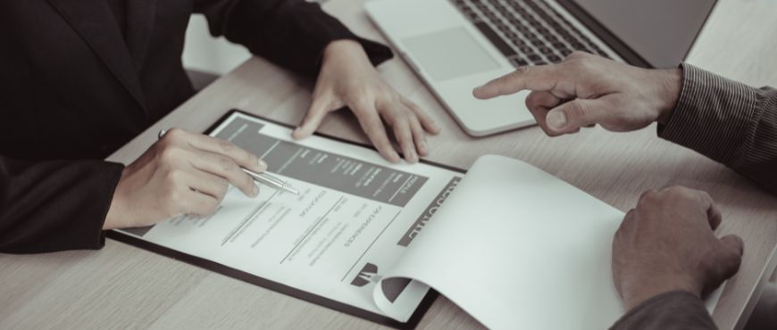 Top Benefits of Outsourcing Your Pre- Employment Background Checks to a Background Checking Company