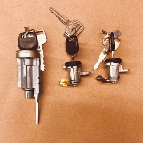 Delta Vehicle Systems Toyota OEM Lock Cylinder SET