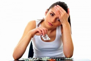 đau bụng kinh uống thuốc gì