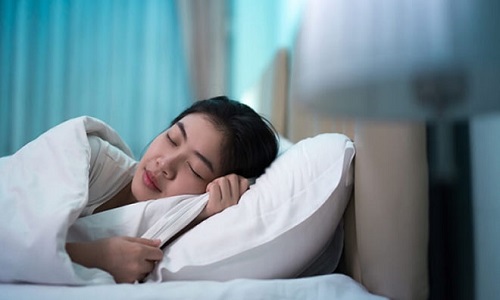 Bị nổi mề đay vào buổi tối, ban đêm phải làm sao, chữa thế nào?