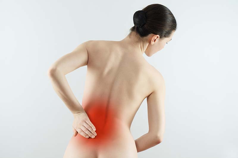Đau lưng bên trái phía dưới gần mông là dấu hiệu bệnh gì