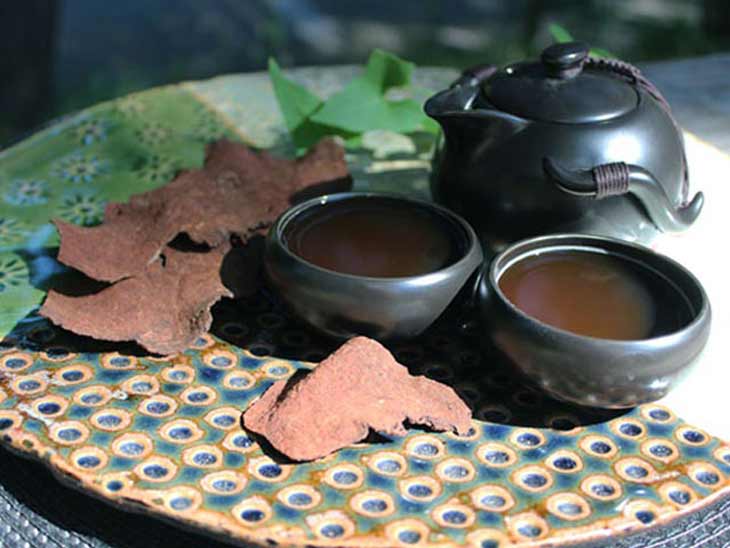 Cách lấy lại mái tóc đen đơn giản và hiệu quả nhất