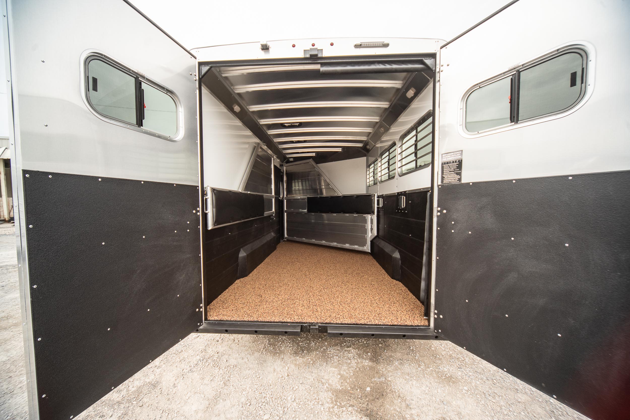 Razor Bumper Pull Horse Trailer Logan Coach