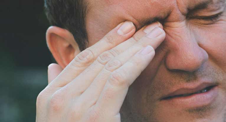 Biểu hiện sùi mào gà ở mắt