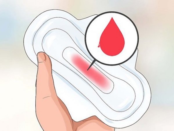 Ra máu ngày rụng trứng có thai không