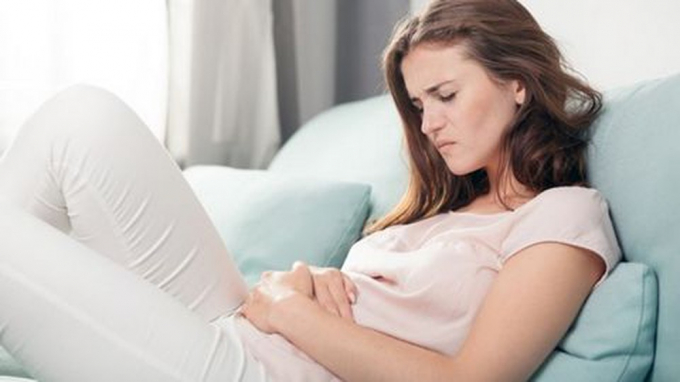 Bị rong kinh có nên uống thuốc tránh thai không
