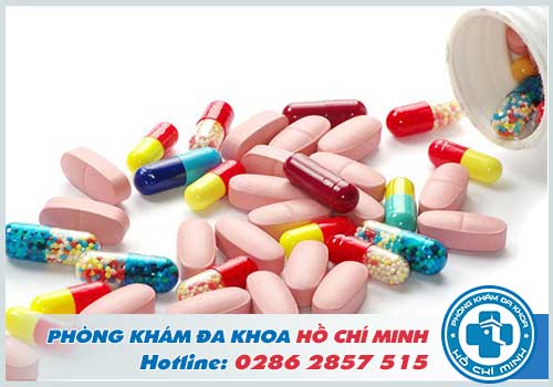 Kinh nguyệt màu đen vón cục là bị gì? Có nguy hiểm không và Thuốc chữa trị