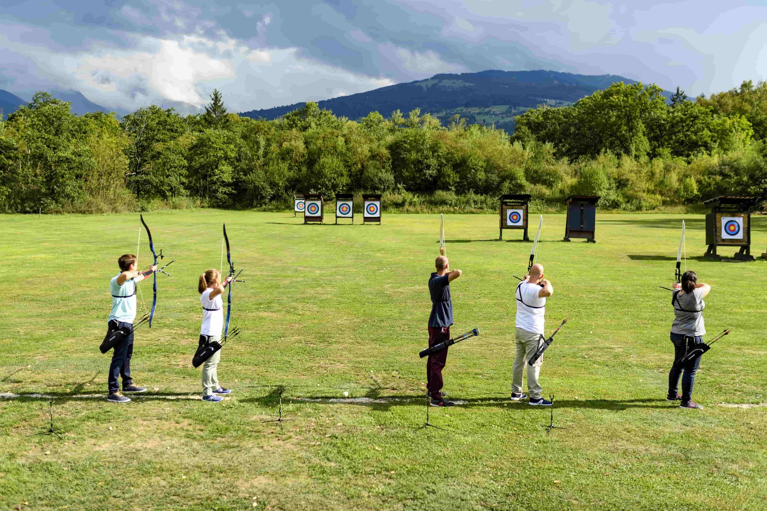 4 Crucial Archery Essentials for Beginners Blog Decathlon