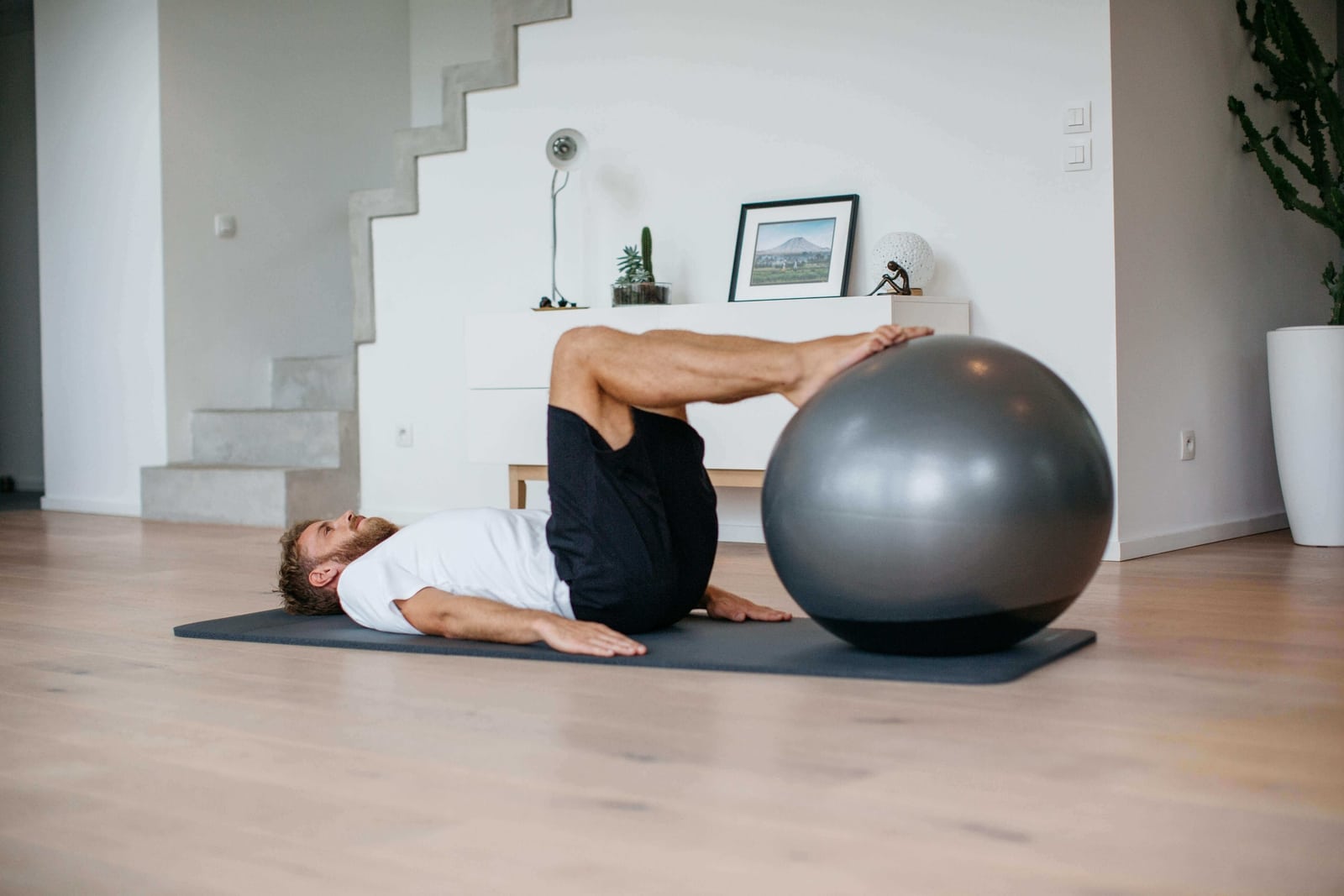 The benefits of using a gymball for all athletes