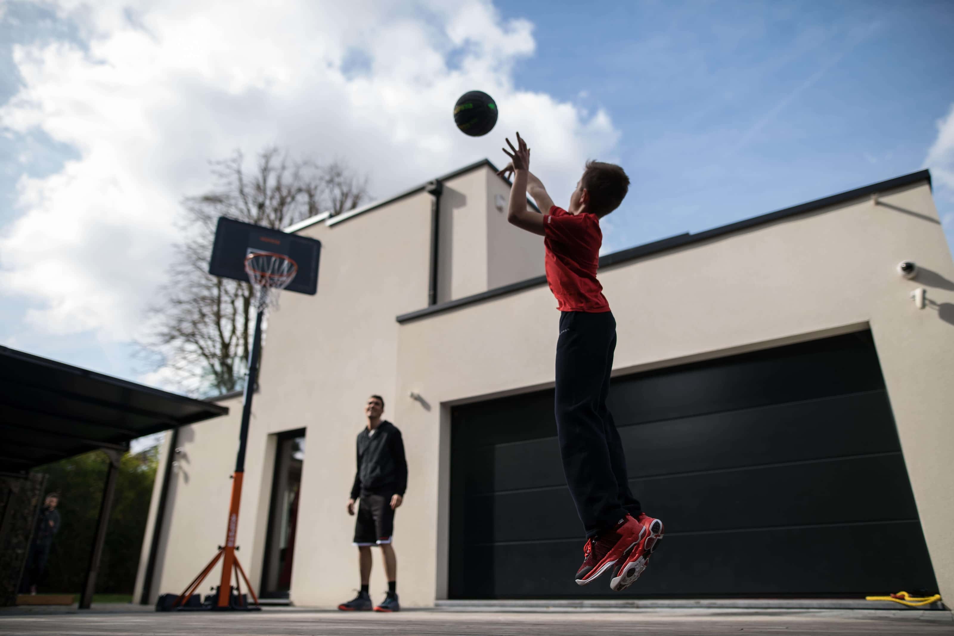 6 Amazing Health Benefits Of Playing Basketball