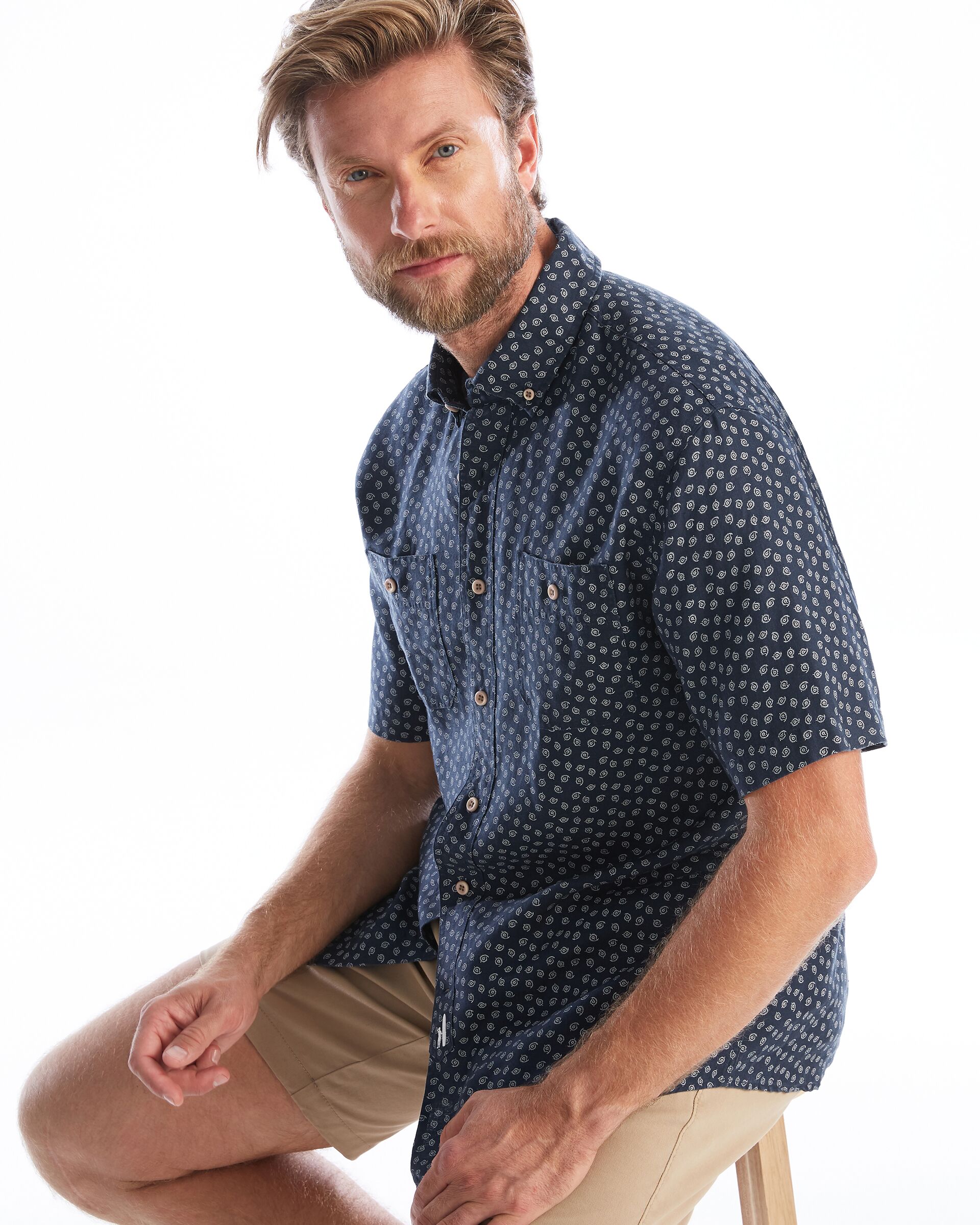 Dixon Printed Hangin' Out Button Down Short Sleeve Shirt (Wake)