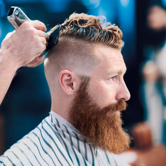 HOW TO GROW & MAINTAIN YOUR BEARD LIKE A PRO