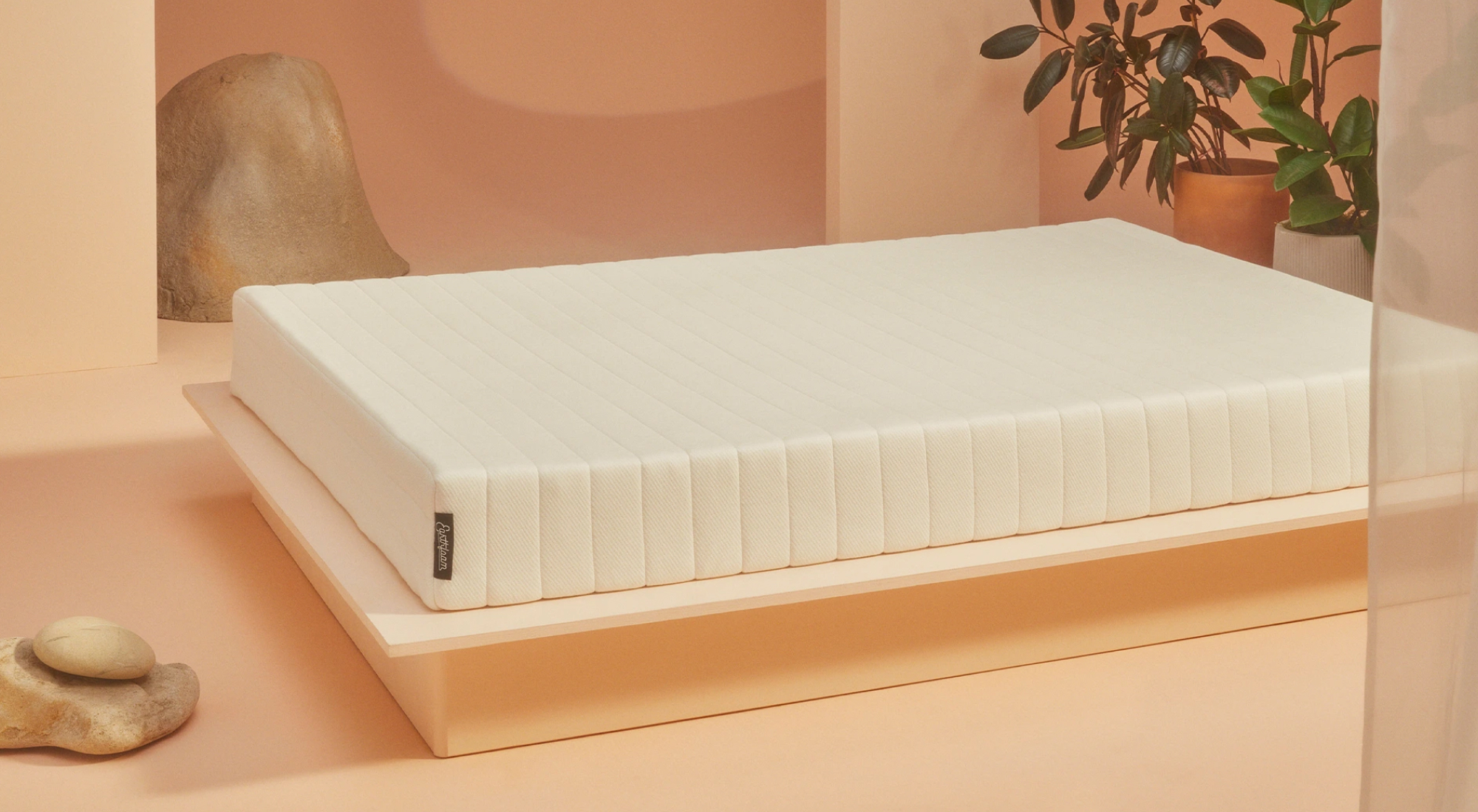 Earthfoam review — Organic materials designed to sleep better on