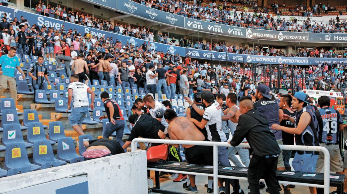 Violencia presiona por medidas inmediatas y efectivas para estadios seguros | El Economista