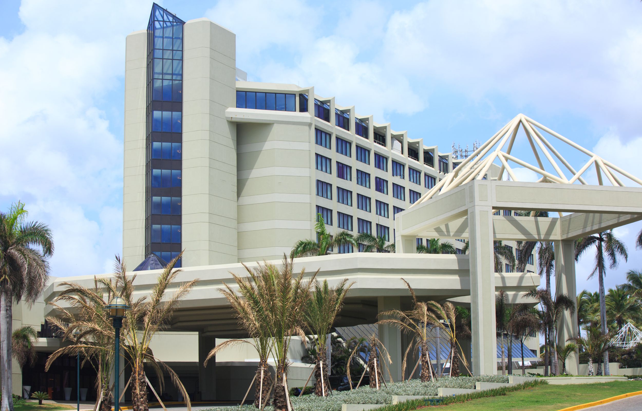 Renaissance Santo Domingo Jaragua Hotel and Casino Book with free