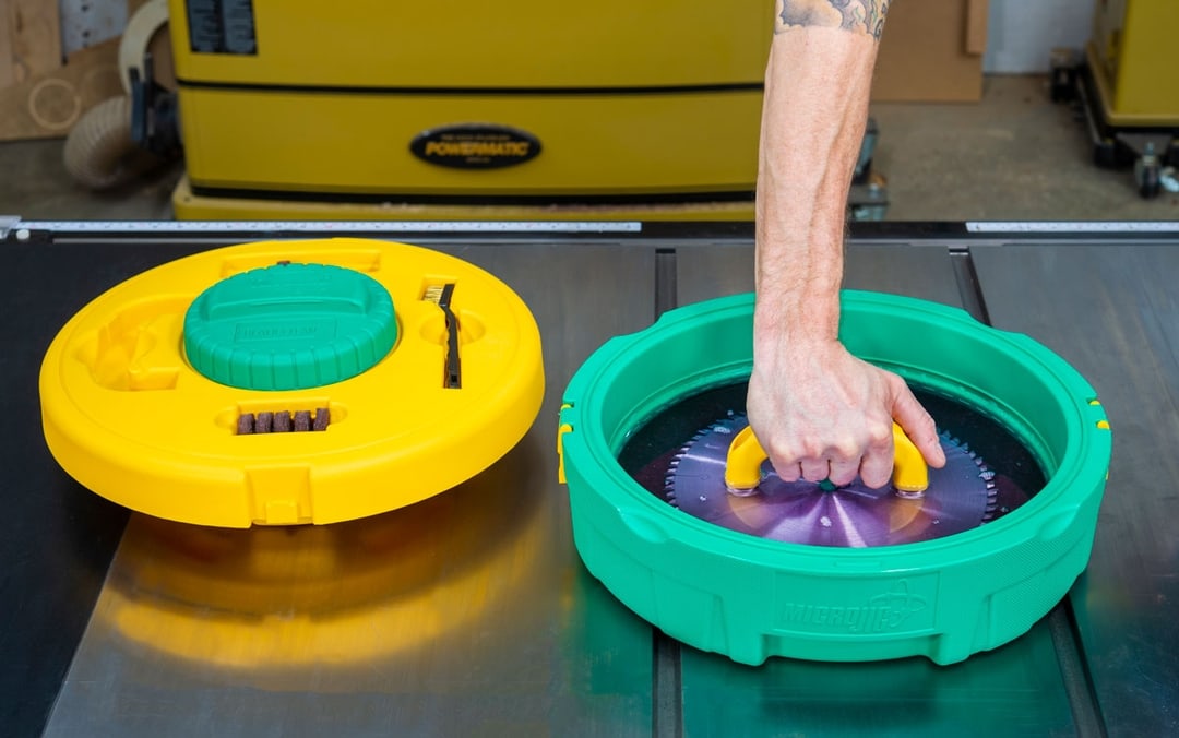 BLADECLEAN Blade & Bit Cleaning System Clean saw blades in 30 seconds.