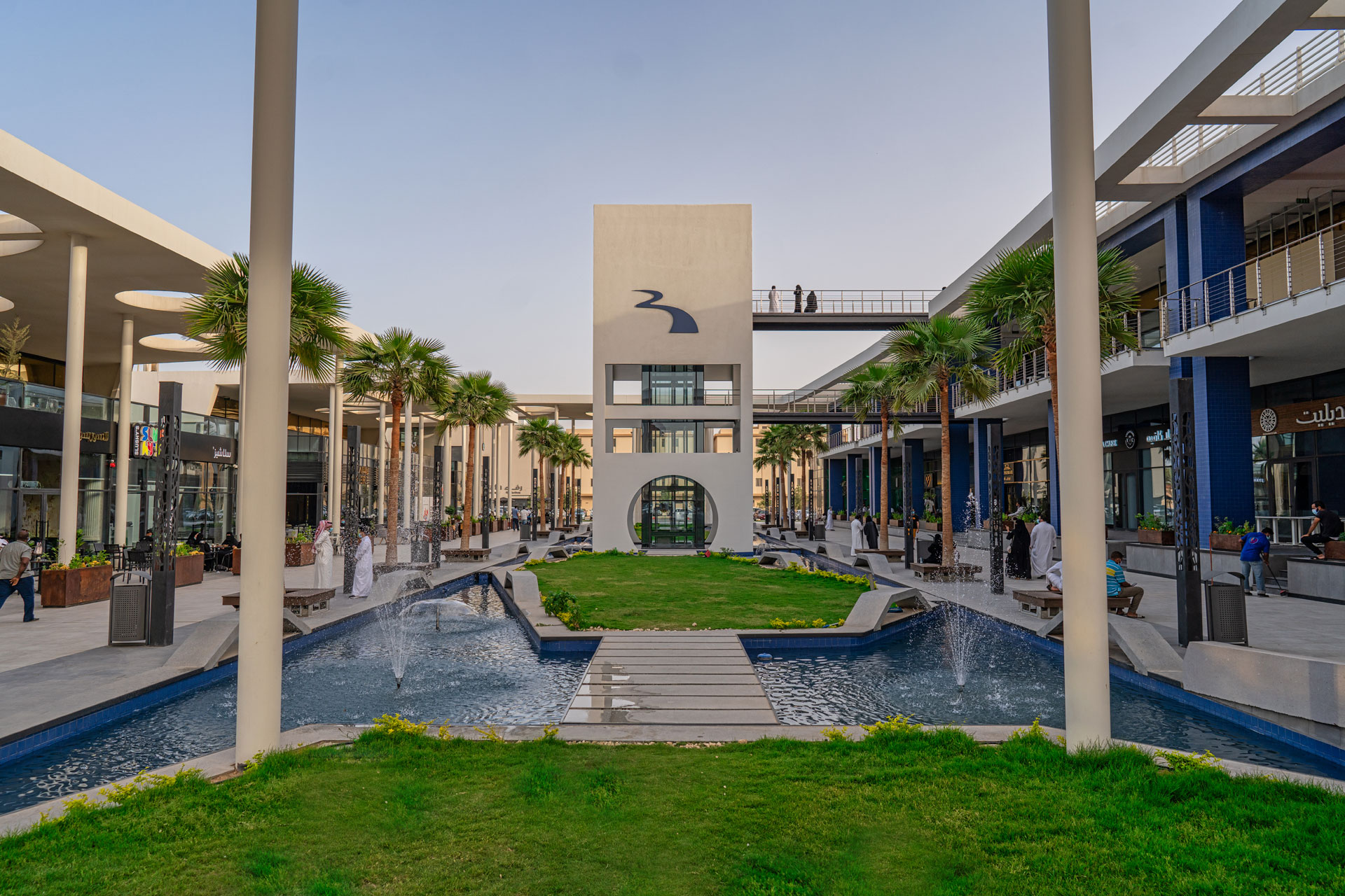 Riverwalk | Retail | Cass Calder Smith