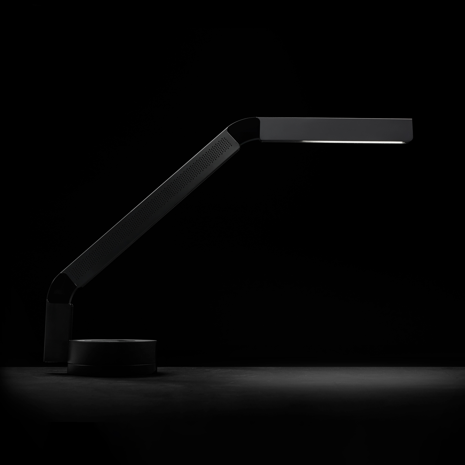 Fade Task Light, black