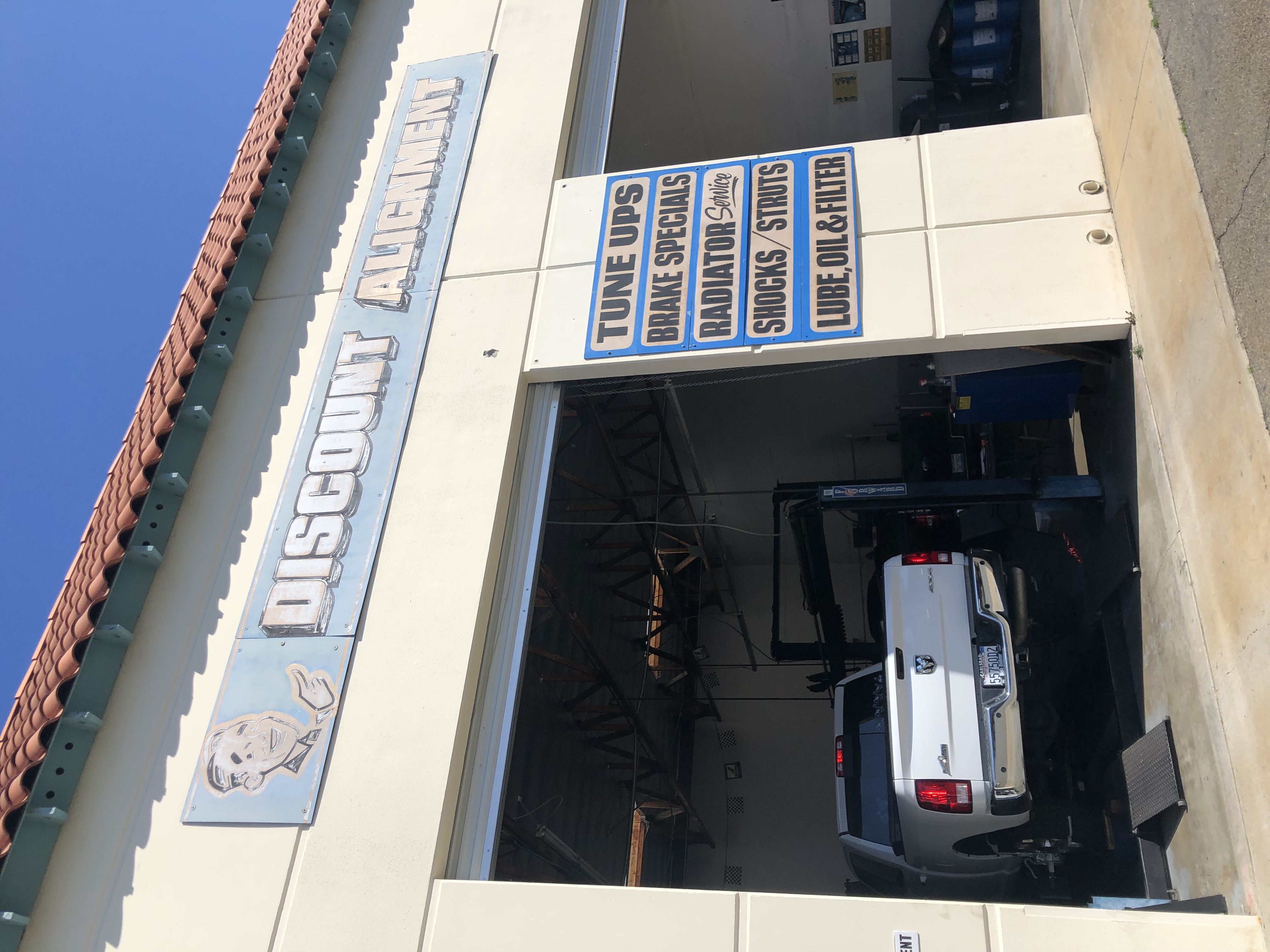 Neri Discount Alignment and Auto