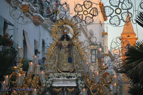 procesion de la palma coronada de cadiz