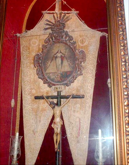estandarte hasta aqui madre mia