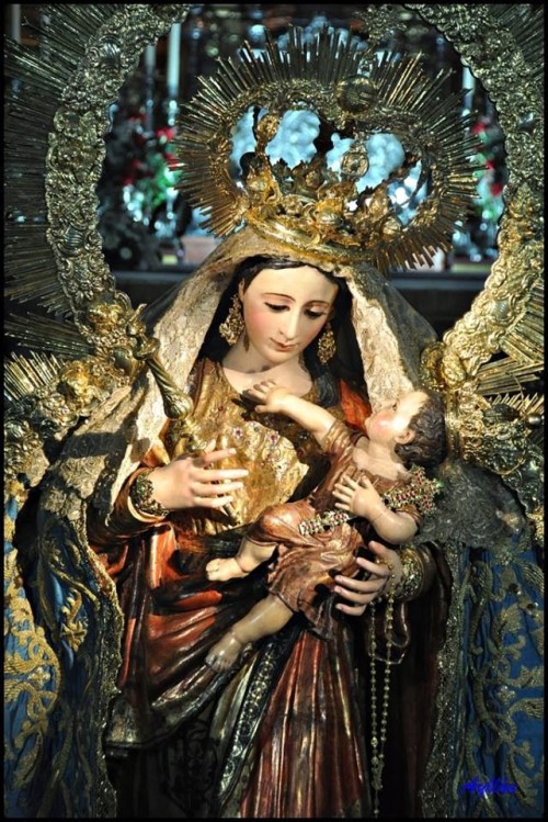 Reina de Todos los Santos Omnium Sactorum)